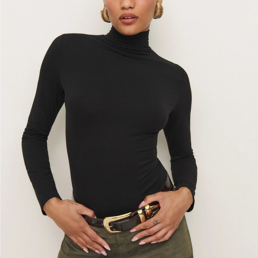 Reformation Nell Turtleneck Longsleeve Top